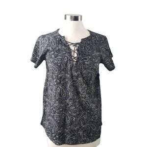 NWT Old Navy Top Black & White Paisley Blouse Women's Size S‎ NEW